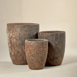 Tall Outdoor Pot β Bullet Aquarius Brown (Mars)